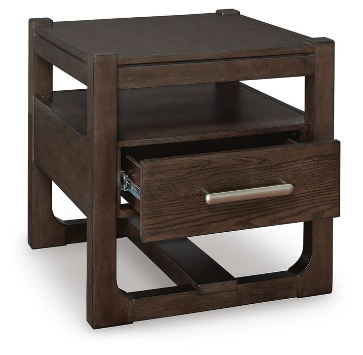 Breckington End Table - Venta Furnishings (San Antonio,TX)