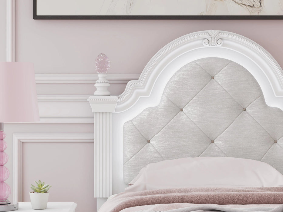 Kozlani Upholstered Bed