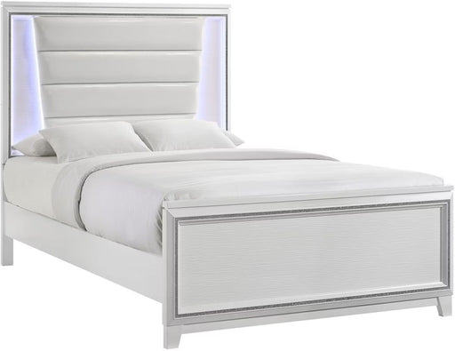 Elements International Moondance Queen Panel Bed in White image